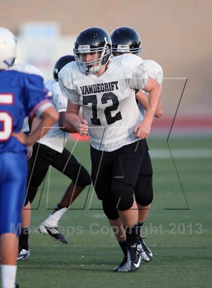Thumbnail 2 in Leander vs. Vandegrift photogallery.