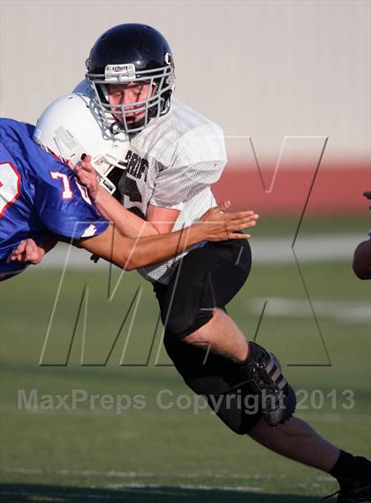 Thumbnail 1 in Leander vs. Vandegrift photogallery.