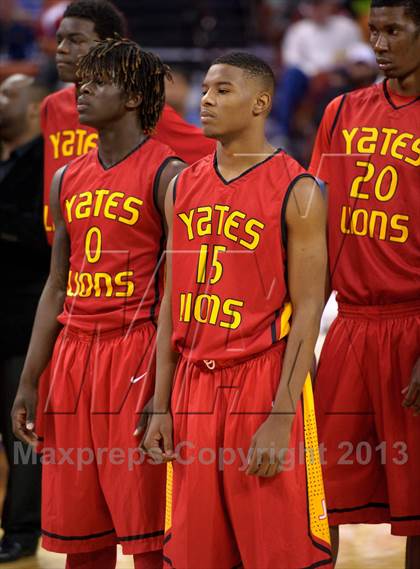 Thumbnail 2 in Yates vs. Madison (UIL 3A Final) photogallery.