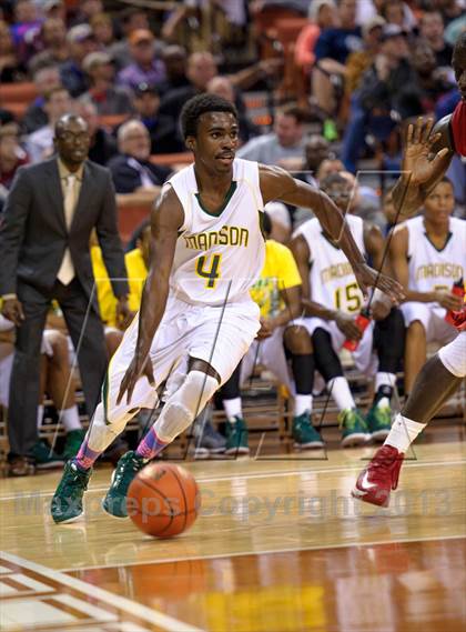 Thumbnail 1 in Yates vs. Madison (UIL 3A Final) photogallery.