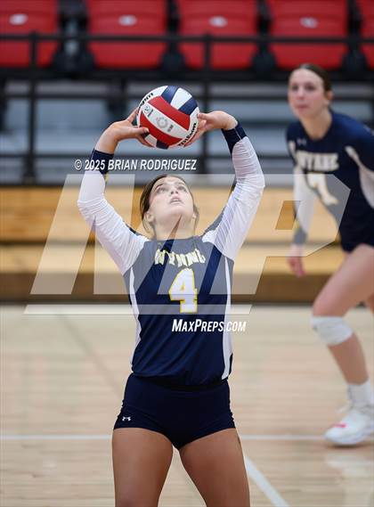 Thumbnail 1 in Wynne vs. Highland (AAA 4A East Regional Round 1) photogallery.