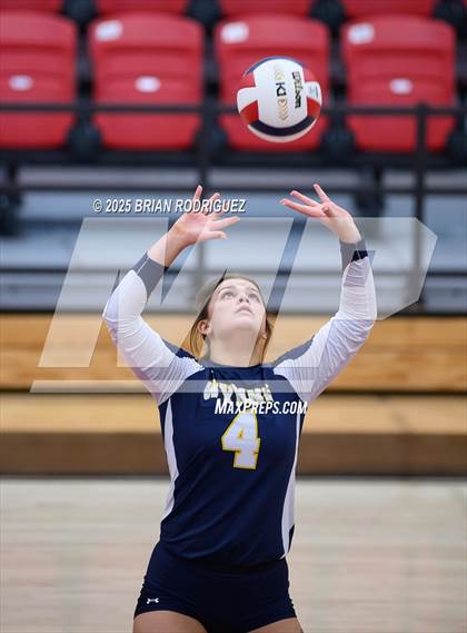 Thumbnail 1 in Wynne vs. Highland (AAA 4A East Regional Round 1) photogallery.