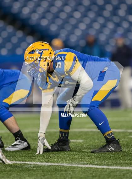 Thumbnail 1 in South Park vs. West Seneca West (Section 6 Class B Final) photogallery.