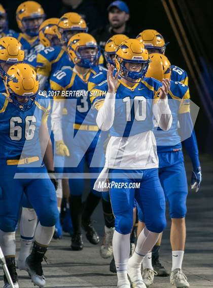 Thumbnail 2 in South Park vs. West Seneca West (Section 6 Class B Final) photogallery.