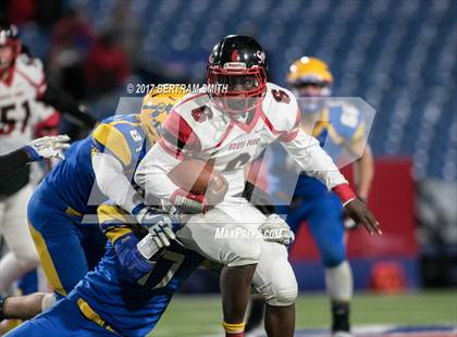 Thumbnail 2 in South Park vs. West Seneca West (Section 6 Class B Final) photogallery.