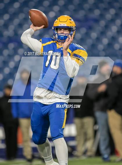 Thumbnail 2 in South Park vs. West Seneca West (Section 6 Class B Final) photogallery.