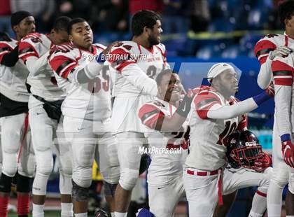 Thumbnail 2 in South Park vs. West Seneca West (Section 6 Class B Final) photogallery.
