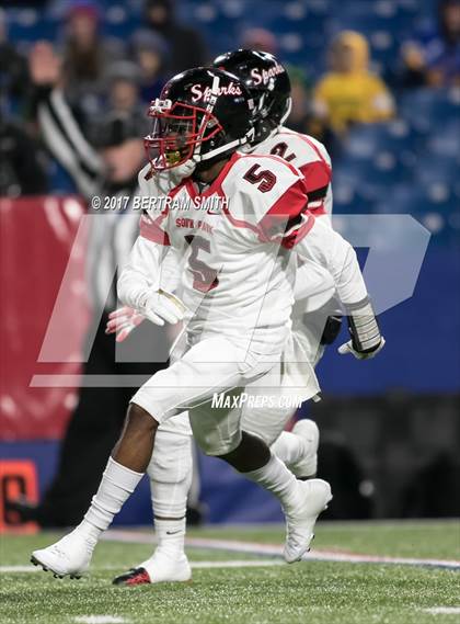 Thumbnail 1 in South Park vs. West Seneca West (Section 6 Class B Final) photogallery.
