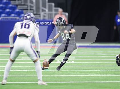 Thumbnail 1 in Boerne vs. Randle (UIL 5A D2 Football Semifinal) photogallery.