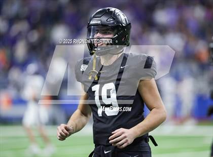 Thumbnail 3 in Boerne vs. Randle (UIL 5A D2 Football Semifinal) photogallery.