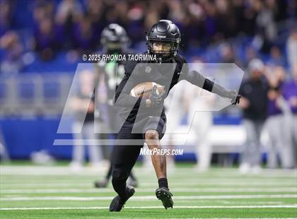 Thumbnail 2 in Boerne vs. Randle (UIL 5A D2 Football Semifinal) photogallery.