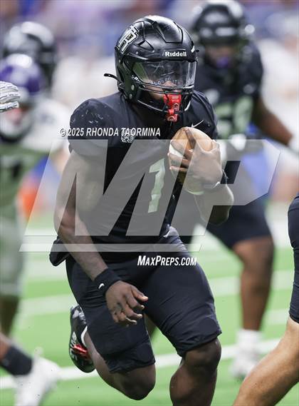 Thumbnail 3 in Boerne vs. Randle (UIL 5A D2 Football Semifinal) photogallery.