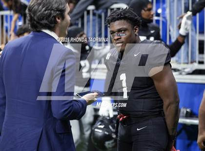 Thumbnail 1 in Boerne vs. Randle (UIL 5A D2 Football Semifinal) photogallery.