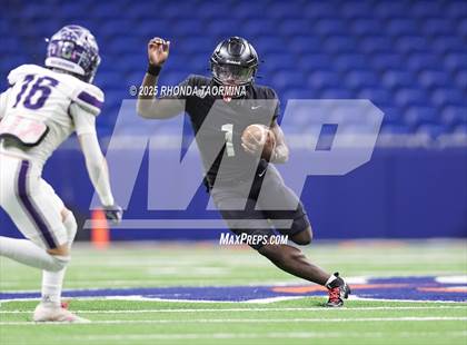 Thumbnail 2 in Boerne vs. Randle (UIL 5A D2 Football Semifinal) photogallery.