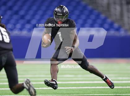 Thumbnail 3 in Boerne vs. Randle (UIL 5A D2 Football Semifinal) photogallery.