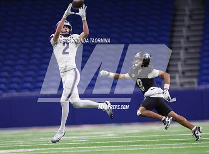 Thumbnail 2 in Boerne vs. Randle (UIL 5A D2 Football Semifinal) photogallery.