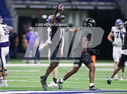 Thumbnail 3 in Boerne vs. Randle (UIL 5A D2 Football Semifinal) photogallery.
