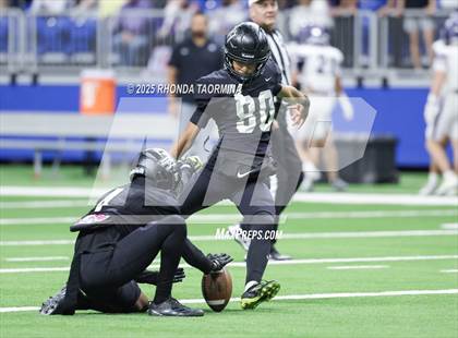Thumbnail 2 in Boerne vs. Randle (UIL 5A D2 Football Semifinal) photogallery.
