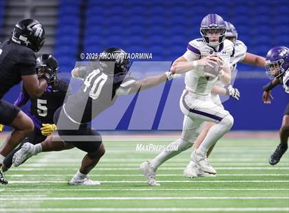 Thumbnail 3 in Boerne vs. Randle (UIL 5A D2 Football Semifinal) photogallery.