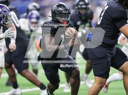 Thumbnail 2 in Boerne vs. Randle (UIL 5A D2 Football Semifinal) photogallery.
