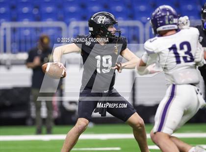 Thumbnail 2 in Boerne vs. Randle (UIL 5A D2 Football Semifinal) photogallery.