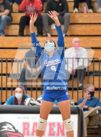 Thumbnail 1 in Kearny vs Central (CIF SDS D5 FINAL) photogallery.