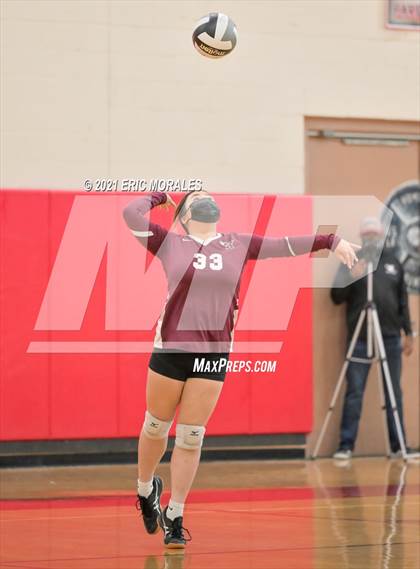 Thumbnail 3 in Kearny vs Central (CIF SDS D5 FINAL) photogallery.