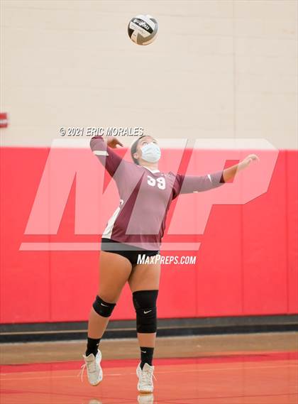 Thumbnail 3 in Kearny vs Central (CIF SDS D5 FINAL) photogallery.