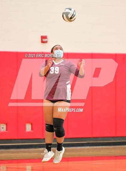 Thumbnail 1 in Kearny vs Central (CIF SDS D5 FINAL) photogallery.