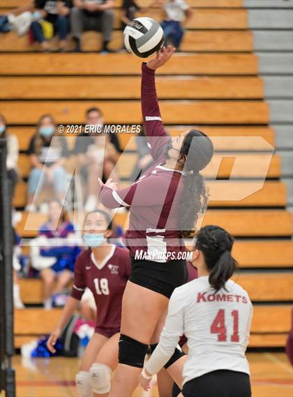 Thumbnail 3 in Kearny vs Central (CIF SDS D5 FINAL) photogallery.
