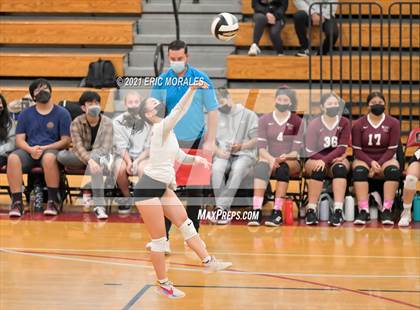Thumbnail 1 in Kearny vs Central (CIF SDS D5 FINAL) photogallery.