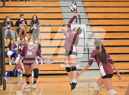 Thumbnail 3 in Kearny vs Central (CIF SDS D5 FINAL) photogallery.