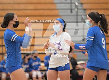 Thumbnail 2 in Kearny vs Central (CIF SDS D5 FINAL) photogallery.