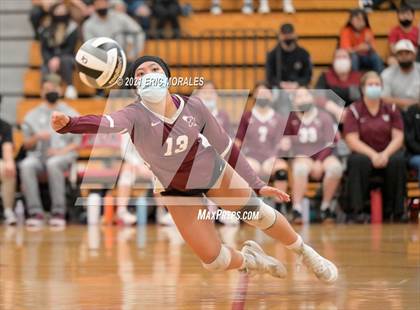 Thumbnail 3 in Kearny vs Central (CIF SDS D5 FINAL) photogallery.