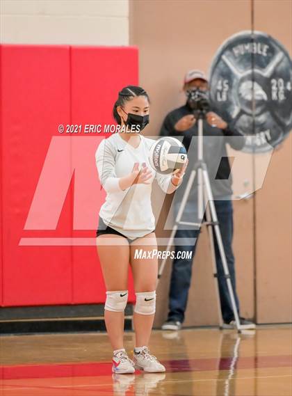 Thumbnail 3 in Kearny vs Central (CIF SDS D5 FINAL) photogallery.