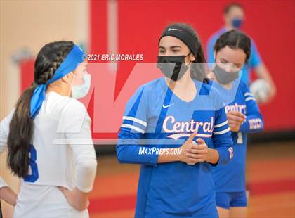 Thumbnail 1 in Kearny vs Central (CIF SDS D5 FINAL) photogallery.