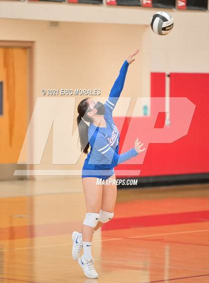 Thumbnail 1 in Kearny vs Central (CIF SDS D5 FINAL) photogallery.