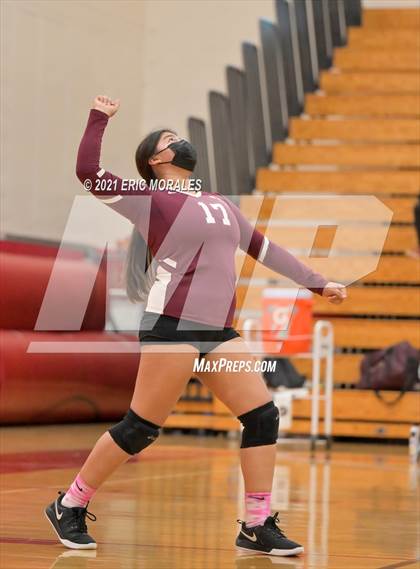 Thumbnail 1 in Kearny vs Central (CIF SDS D5 FINAL) photogallery.