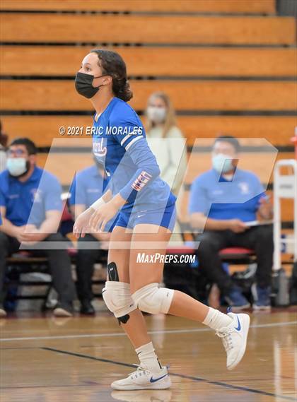 Thumbnail 2 in Kearny vs Central (CIF SDS D5 FINAL) photogallery.