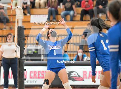 Thumbnail 2 in Kearny vs Central (CIF SDS D5 FINAL) photogallery.