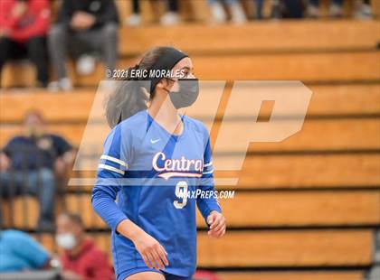 Thumbnail 1 in Kearny vs Central (CIF SDS D5 FINAL) photogallery.