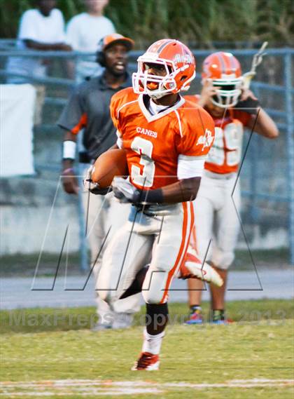 Thumbnail 3 in Lake Highland Prep @ Mount Dora photogallery.