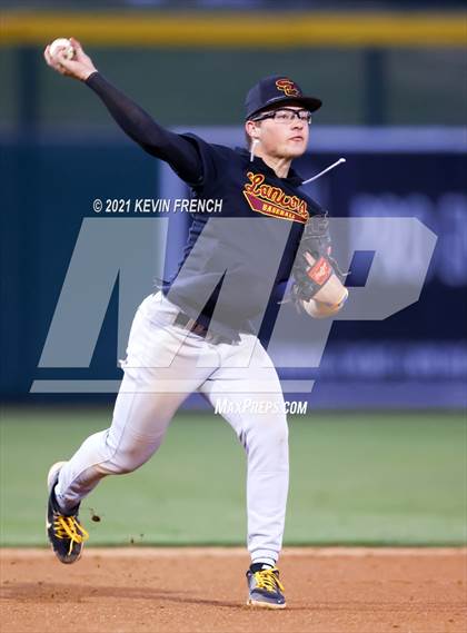 Thumbnail 3 in Salpointe Catholic @ Canyon del Oro (AIA 4A Semifinal) photogallery.