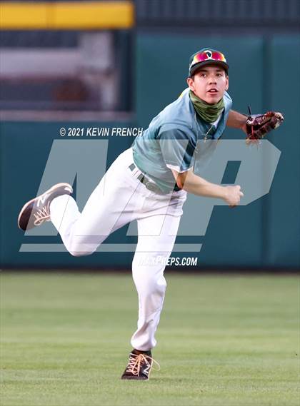 Thumbnail 2 in Salpointe Catholic @ Canyon del Oro (AIA 4A Semifinal) photogallery.