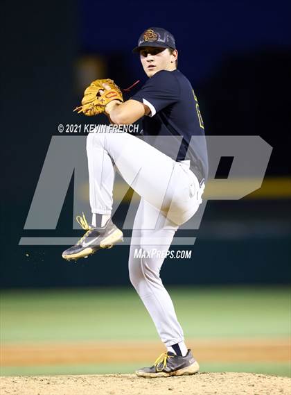 Thumbnail 2 in Salpointe Catholic @ Canyon del Oro (AIA 4A Semifinal) photogallery.