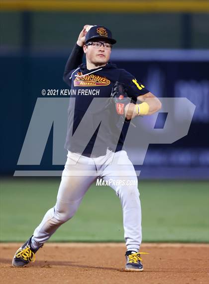Thumbnail 2 in Salpointe Catholic @ Canyon del Oro (AIA 4A Semifinal) photogallery.