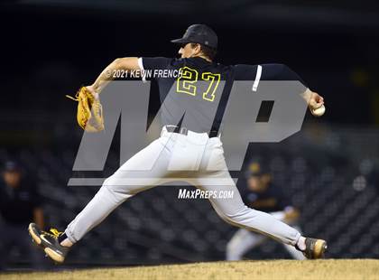 Thumbnail 3 in Salpointe Catholic @ Canyon del Oro (AIA 4A Semifinal) photogallery.