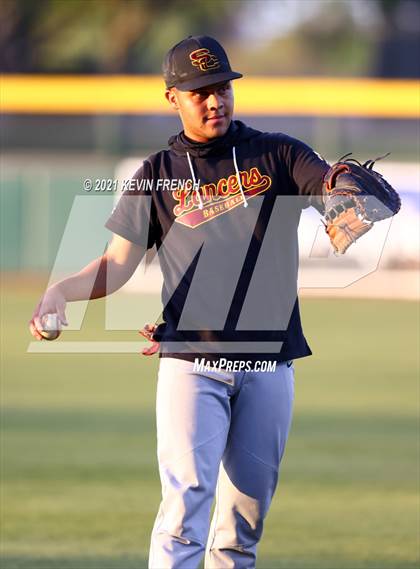 Thumbnail 2 in Salpointe Catholic @ Canyon del Oro (AIA 4A Semifinal) photogallery.