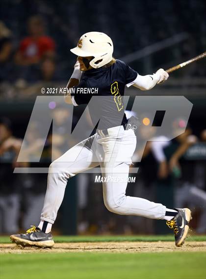 Thumbnail 2 in Salpointe Catholic @ Canyon del Oro (AIA 4A Semifinal) photogallery.