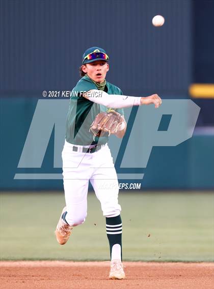 Thumbnail 3 in Salpointe Catholic @ Canyon del Oro (AIA 4A Semifinal) photogallery.